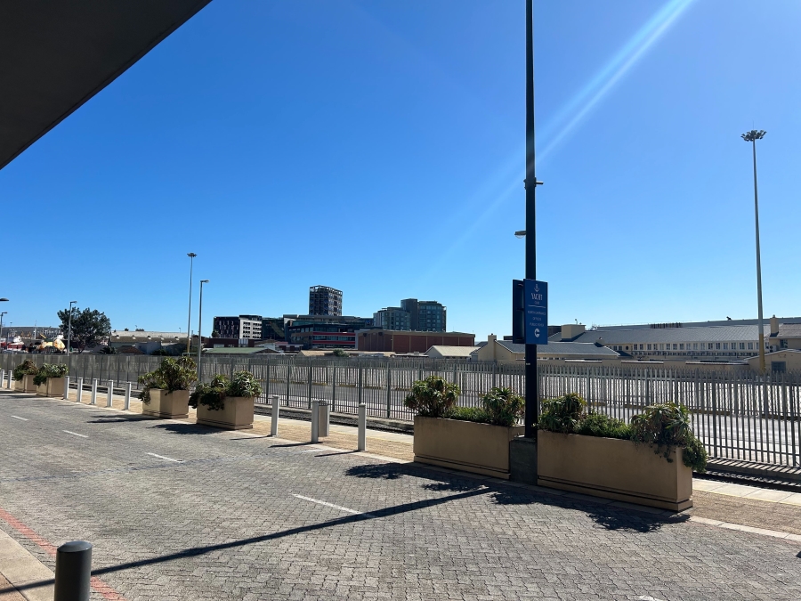 To Let Commercial Property for Rent in Foreshore Western Cape